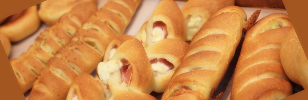 浦添市伊祖学園通りベーカリーアルペンローゼ４