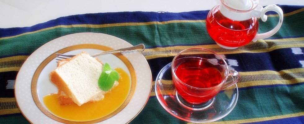 ひめゆりの塔前のCafeブリーガーデン２