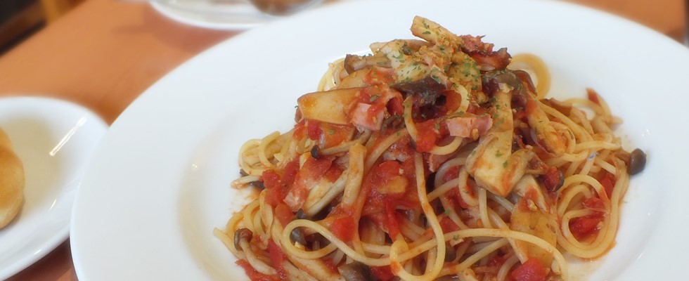 ひめゆりの塔前のCafeブリーガーデン４