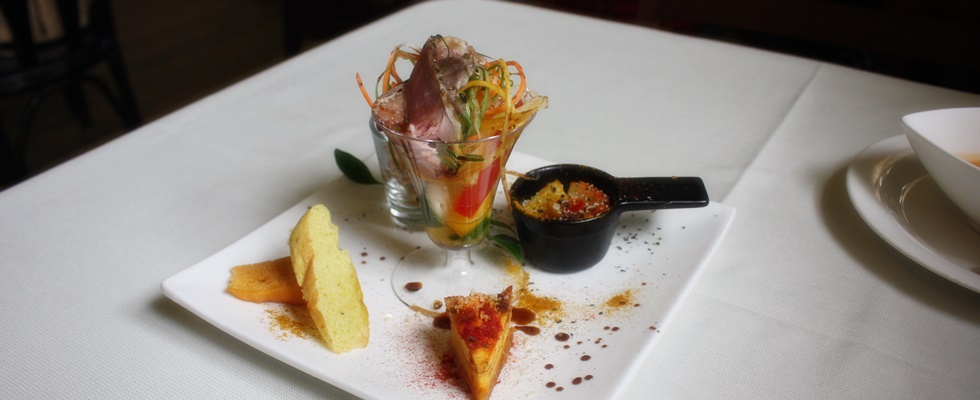 読谷村隠れ家、野菜カフェつちなる